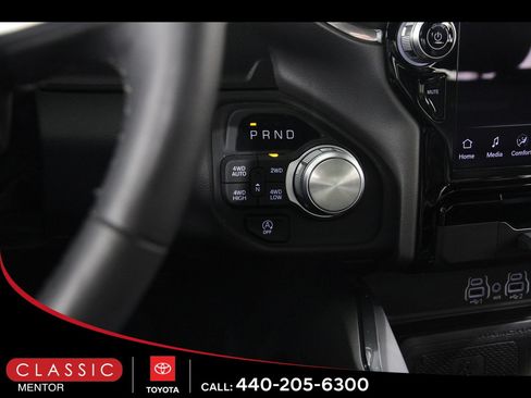 Used 2025 RAM 1500 Laramie image 14