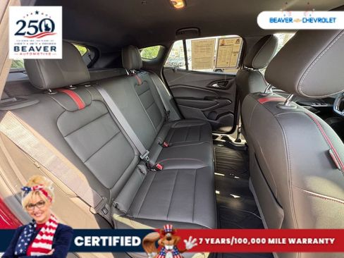 Used 2025 Chevrolet Trax RS w/ Driver Confidence Package FWD image 22