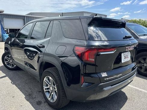 Used 2025 GMC Terrain Elevation AWD/4WD image 14
