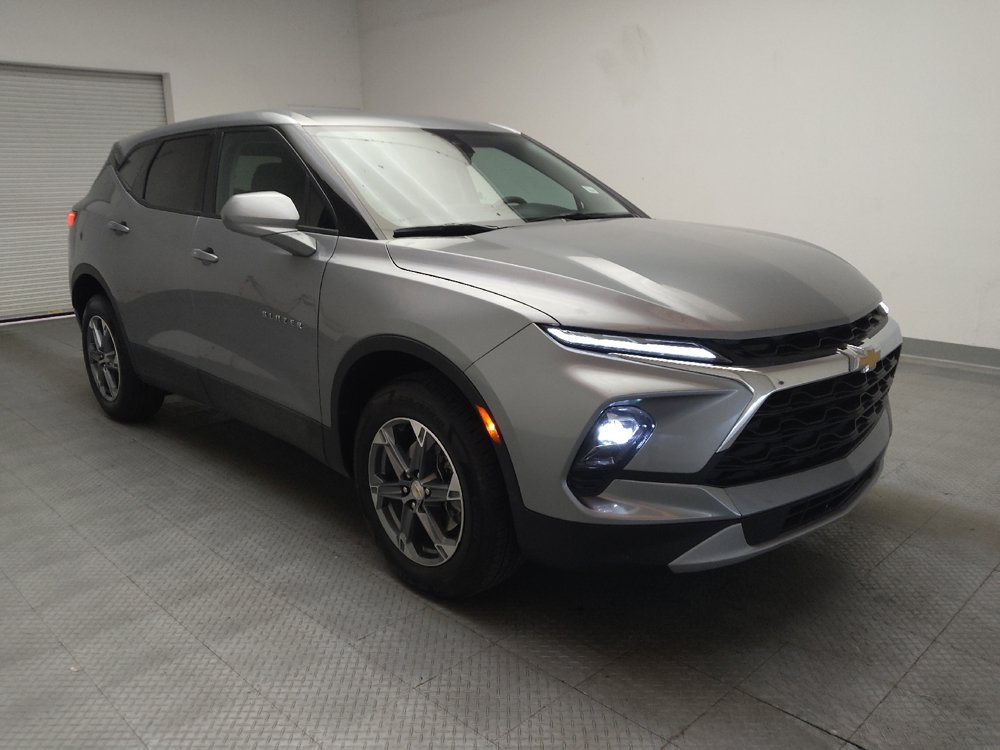 Used 2025 Chevrolet Blazer LT AWD/4WD image 13