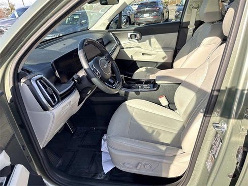 Used 2024 Kia Sorento SX image 14