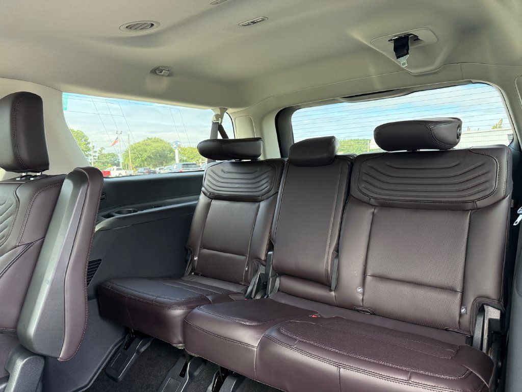 New 2027 Ford Expedition Max Platinum w/ Platinum Ultimate Package AWD/4WD image 23