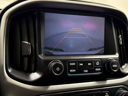 Used 2015 Chevrolet Colorado LT image 19
