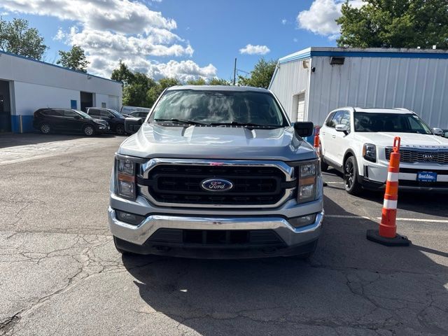 Used 2023 Ford F150 XLT w/ Trailer Tow Package AWD/4WD image 3