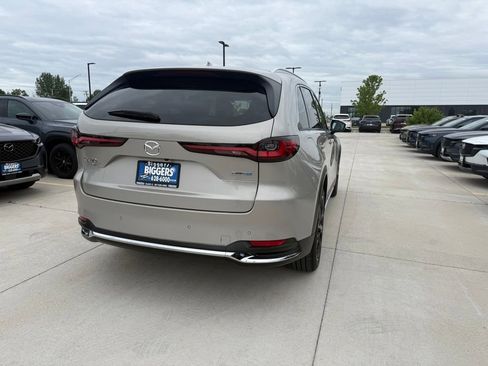 Used 2024 MAZDA CX-90 Plug-In Hybrid w/ Premium Plus AWD/4WD image 9