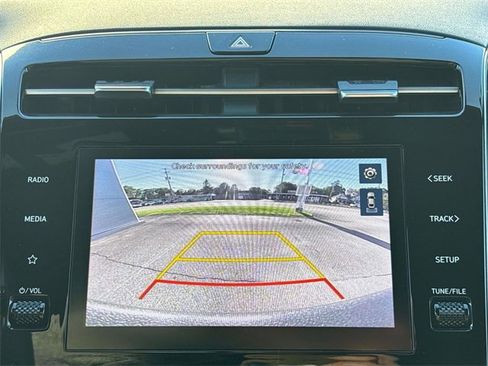 Certified 2024 Hyundai Santa Cruz SEL image 21