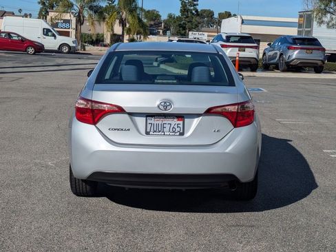 Used 2017 Toyota Corolla LE image 17