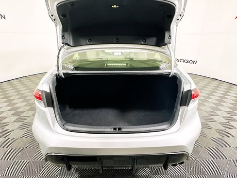 Certified 2023 Toyota Corolla SE image 31