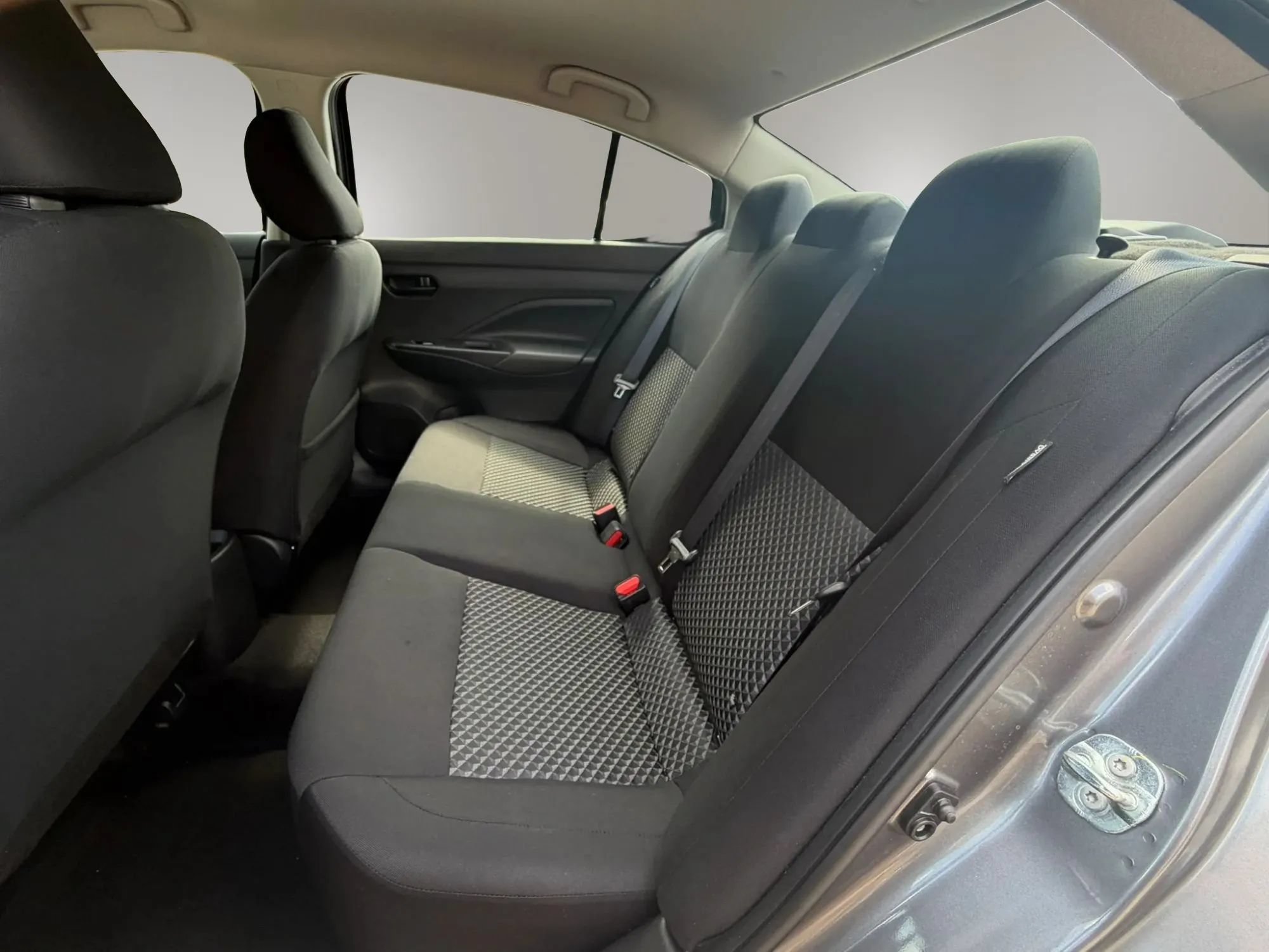 Used 2023 Nissan Versa S w/ S Plus Package FWD image 29