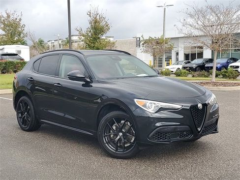 Used 2021 Alfa Romeo Stelvio Sprint w/ Nero Edizione image 31
