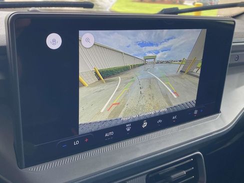 New 2025 Ford Maverick XL w/ Equipment Group 102A image 20