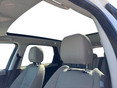 Certified 2025 Land Rover Discovery Sport S AWD/4WD image 12