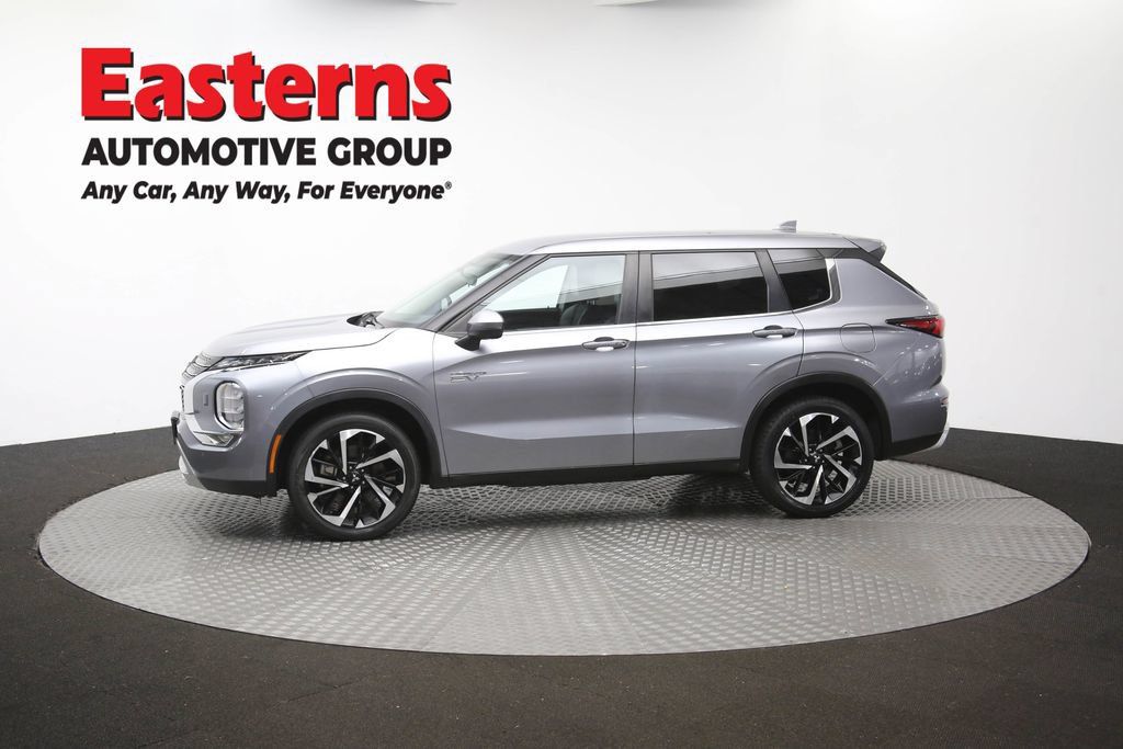 Used 2023 Mitsubishi Outlander SE AWD/4WD image 61
