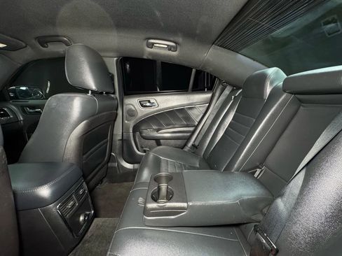 Used 2014 Dodge Charger R/T w/ Blacktop Package image 20