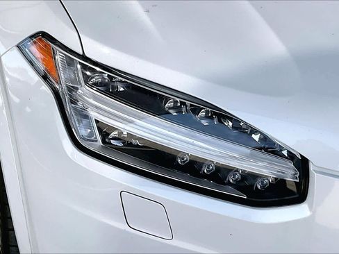 Used 2023 Volvo XC90 T8 Plus w/ Protection Package image 28