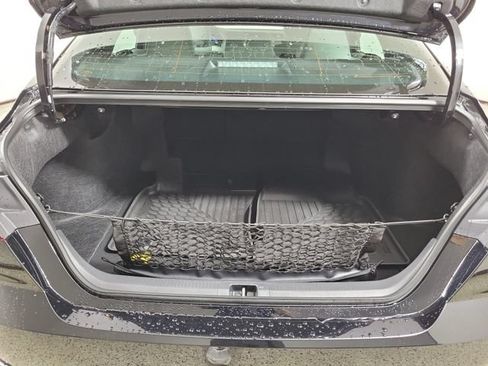 Used 2026 Toyota Camry SE FWD image 10