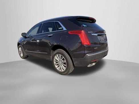 Used 2018 Cadillac XT5 Luxury w/ Driver Awareness Package image 5
