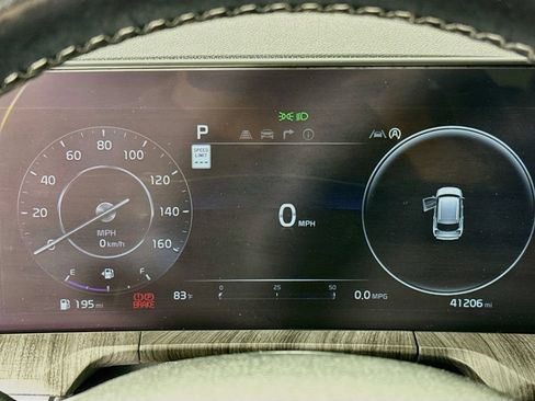 Used 2023 Kia Telluride SX Prestige X-Pro AWD/4WD image 14