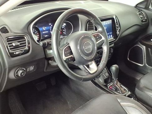 Used 2019 Jeep Compass Limited AWD/4WD image 16