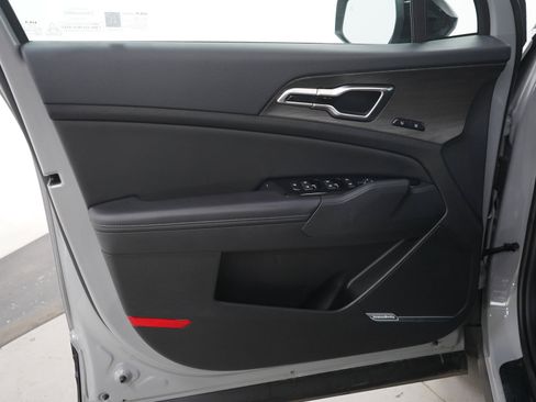 Used 2024 Kia Sportage X-Pro AWD/4WD image 21