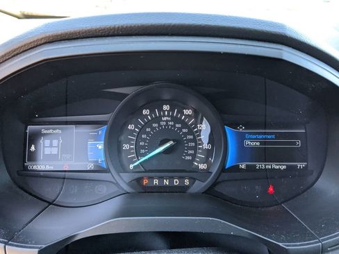 Certified 2024 Ford Edge SE image 30