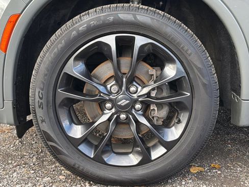 Used 2022 Dodge Durango GT image 25