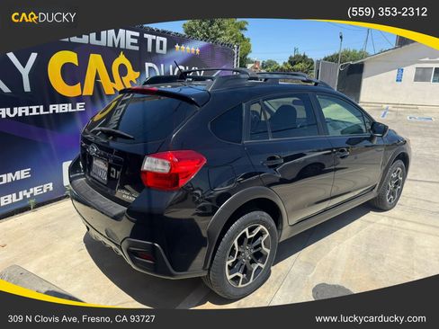 Used 2016 Subaru Crosstrek 2.0i Premium AWD/4WD image 3