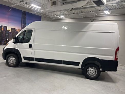 New 2026 RAM ProMaster 2500 w/ Convenience Group image 4