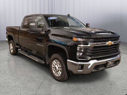 Used 2025 Chevrolet Silverado 2500 LT w/ Convenience Package