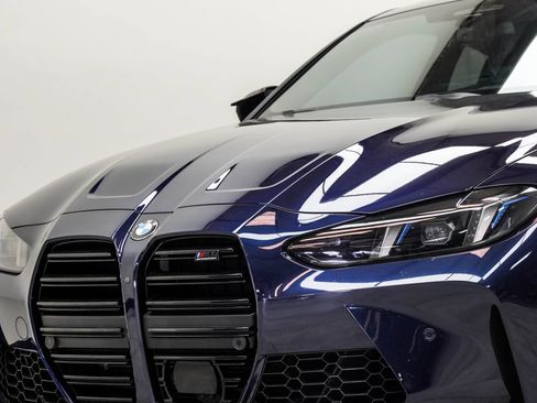 Used 2025 BMW M4 Competition RWD image 2