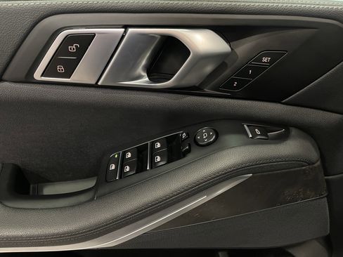 Used 2022 BMW X5 xDrive40i w/ Climate Comfort Package image 12