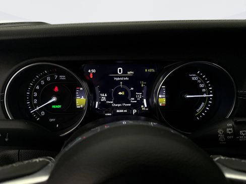 Used 2023 Jeep Wrangler Unlimited Sahara image 13