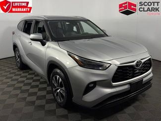 Used 2022 Toyota Highlander XLE 360° Tour