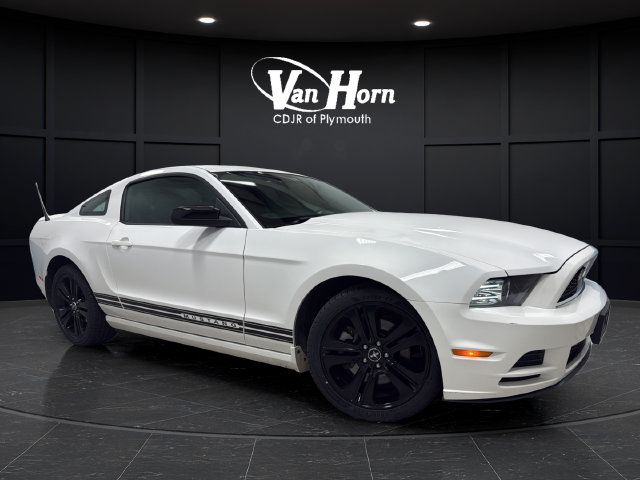 Used 2013 Ford Mustang Coupe w/ V6 Performance Pkg RWD image 1