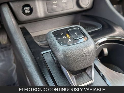Used 2025 Nissan Rogue SV FWD image 20