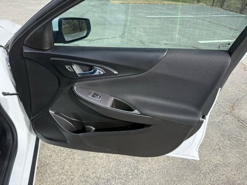 Used 2021 Chevrolet Malibu LS w/ Driver Confidence Package II image 37