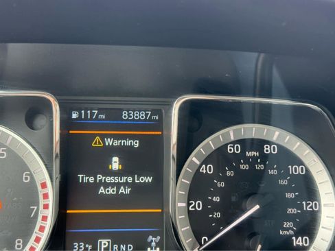 Used 2019 Nissan Titan S w/ S Utility Package image 14