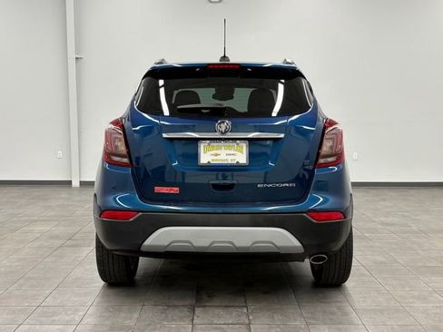 Used 2019 Buick Encore Preferred FWD image 3