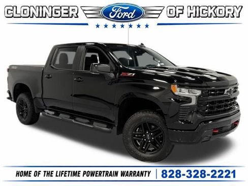 Used 2023 Chevrolet Silverado 1500 LT Trail Boss w/ Protection Package AWD/4WD image 1