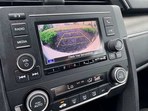 Used 2019 Honda Civic LX image 17