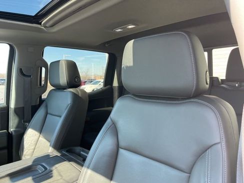 Used 2020 Chevrolet Silverado 1500 LT Trail Boss image 12