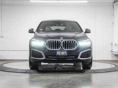 Certified 2023 BMW X6 xDrive40i w/ Premium Package image 2