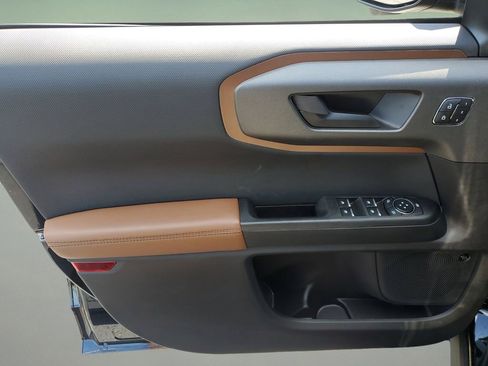 New 2025 Ford Bronco Sport Outer Banks w/ Sasquatch Outer Banks Package AWD/4WD image 13