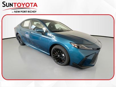 New 2025 Toyota Camry SE w/ Multimedia Upgrade Package
