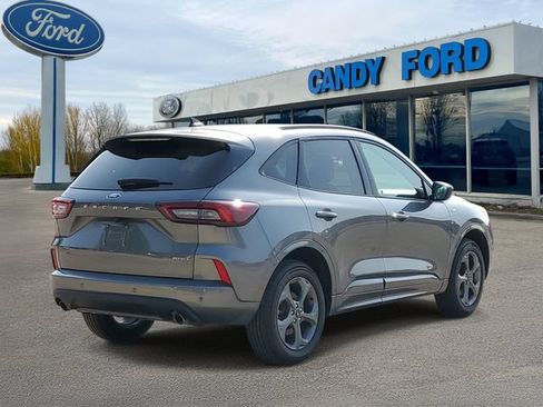 Used 2024 Ford Escape ST-Line w/ Tech Pack #1 AWD/4WD image 4