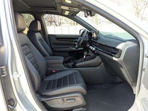 Used 2024 Honda CR-V Sport Touring image 27