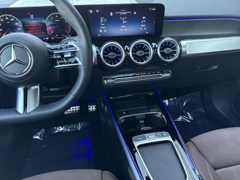New 2026 Mercedes-Benz GLB 250 image 39