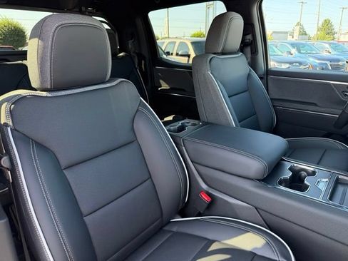 Certified 2026 GMC Sierra EV Elevation w/ Premium Package AWD/4WD image 16