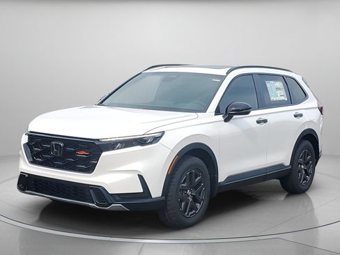Used 2026 Honda CR-V TrailSport image 2