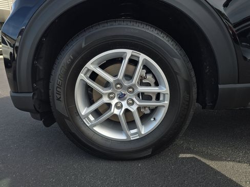 New 2026 Ford Explorer Active w/ Active Comfort Package RWD image 27